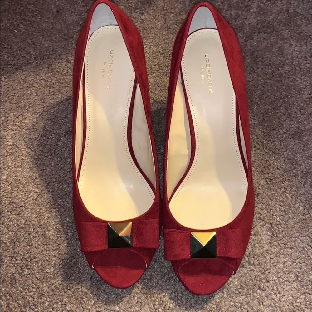 Liz Claiborne suede open toe Red Pump